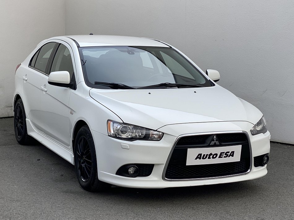 Mitsubishi Lancer 1.6 MiVEC 