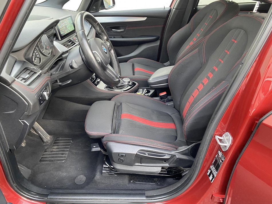 BMW Řada 2 2.0 D Sport 220d