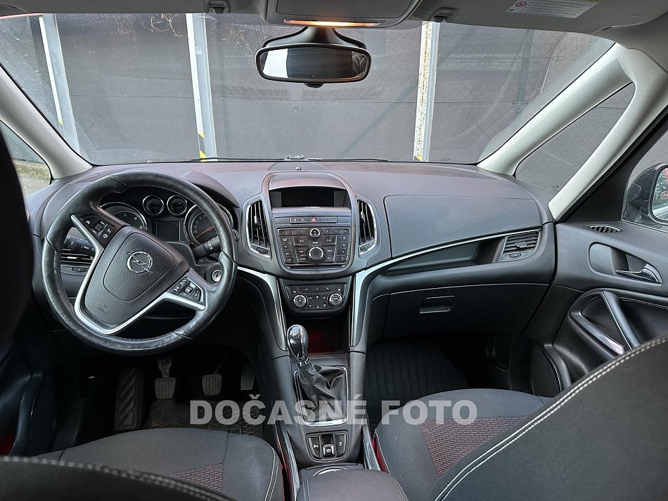 Opel Zafira 2.0CDTi 