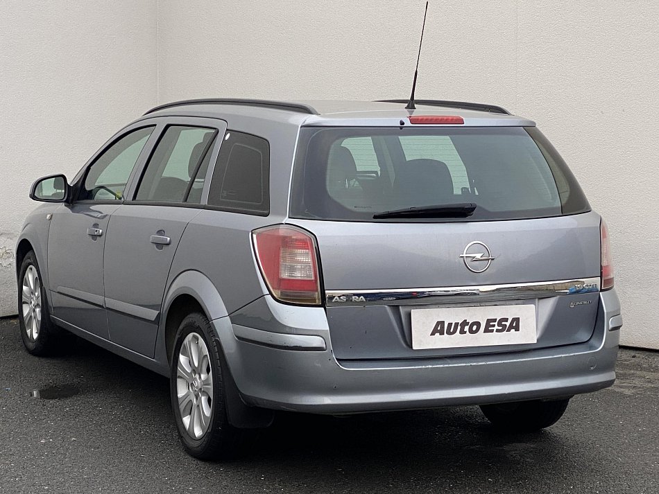 Opel Astra 1.9 CDTi 