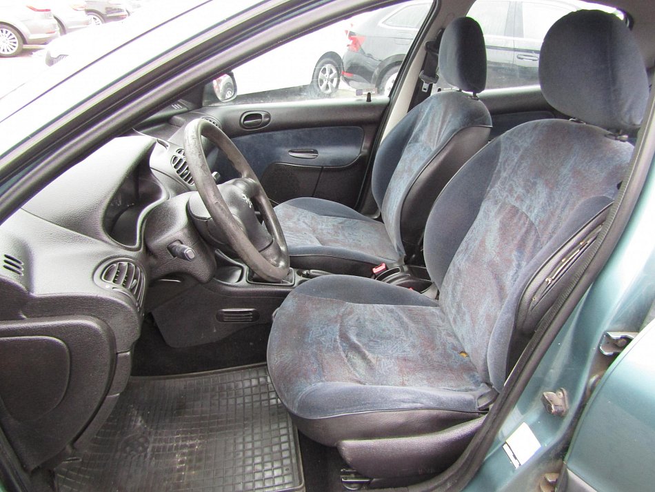 Peugeot 206 2.0 HDi 
