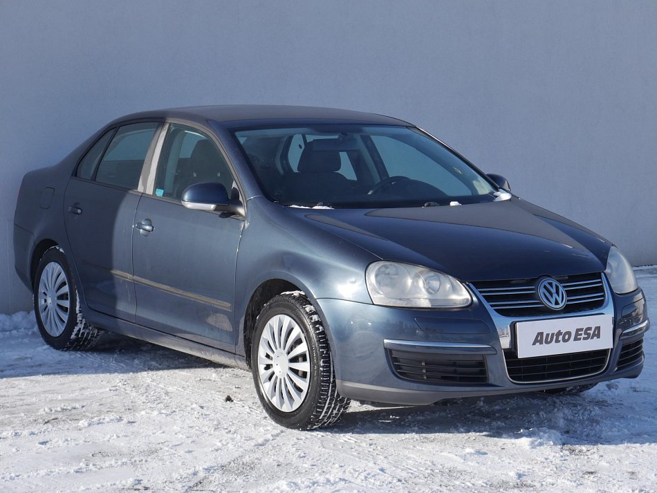Volkswagen Jetta 1.6i 