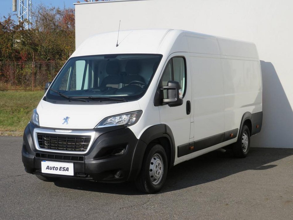 Peugeot Boxer 2.0HDi  L3H2 6míst