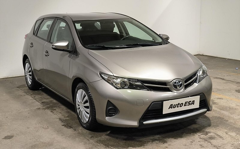 Toyota Auris 1.3 VVT-i Cool