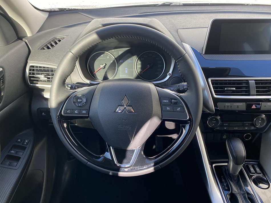 Mitsubishi Eclipse Cross 1.5 T-MiVEC  2WD