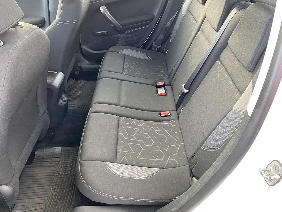 Peugeot 2008 1.2i Active