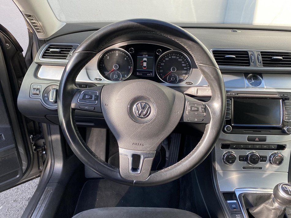 Volkswagen Passat 2.0 TDi Highline
