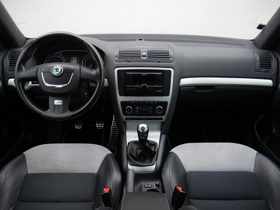 Škoda Octavia II 2.0TSi RS