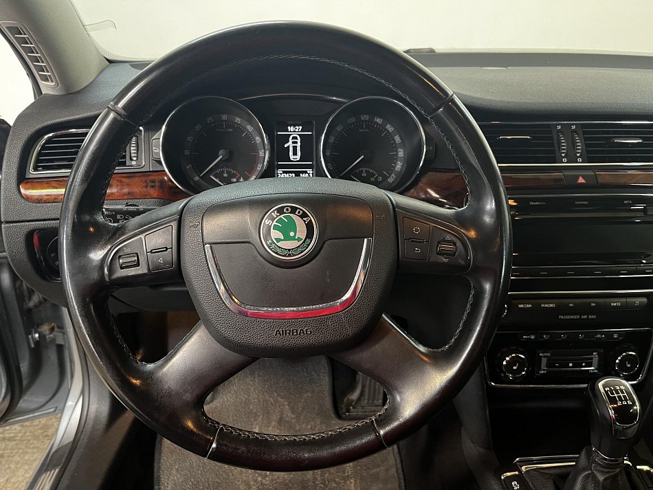 Škoda Superb II 2.0 TDi 