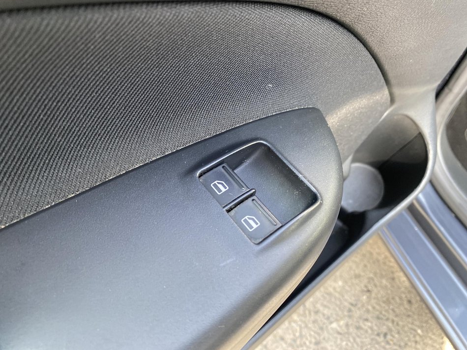 Škoda Octavia II 1.4 TSi Ambiente