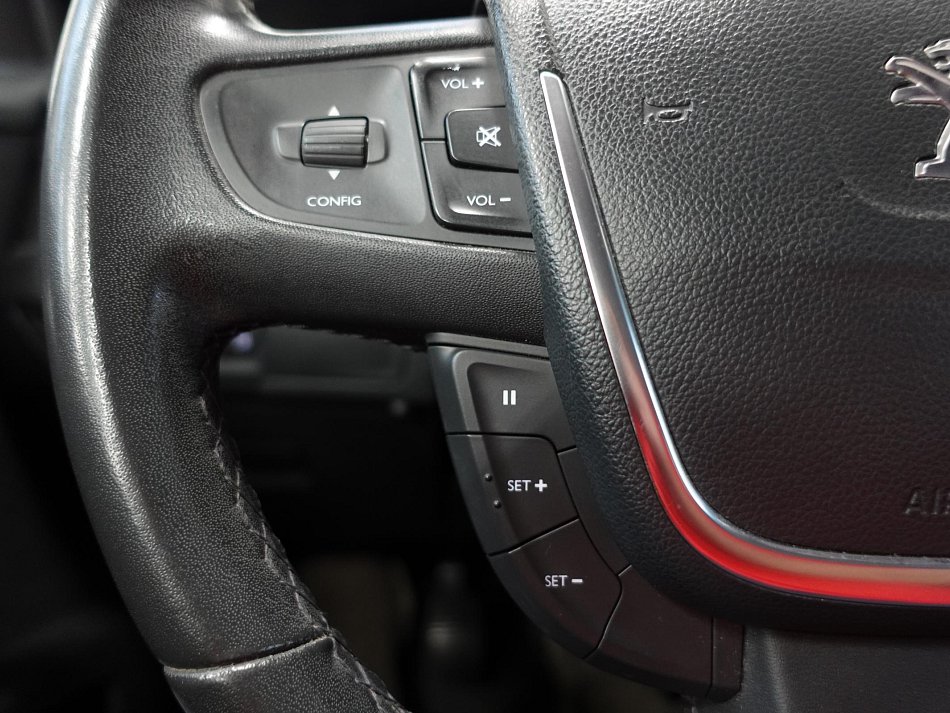 Peugeot 508 2.0 HDi Active SW