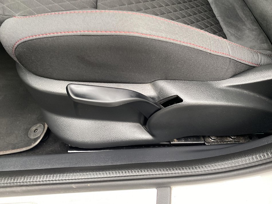 Škoda Fabia III 1.4 TSi  R5 EDITION