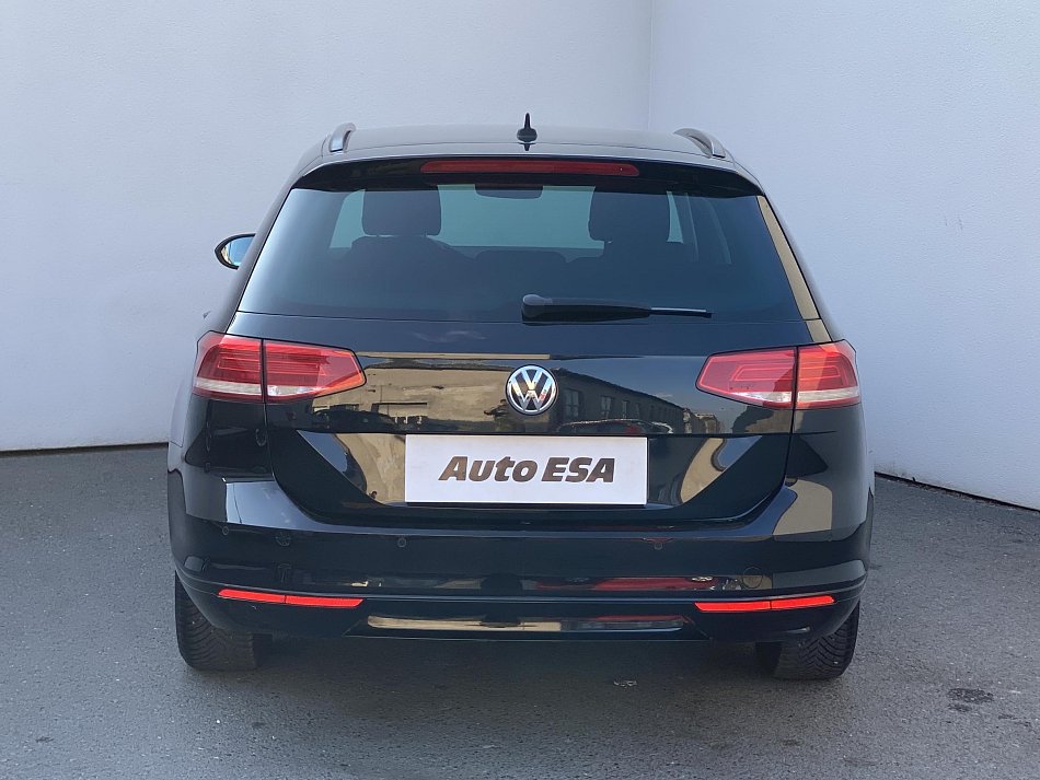 Volkswagen Passat 1.5 TSi Comfortline