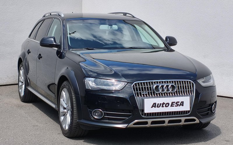 Audi A4 Allroad 3.0 TDi  quattro