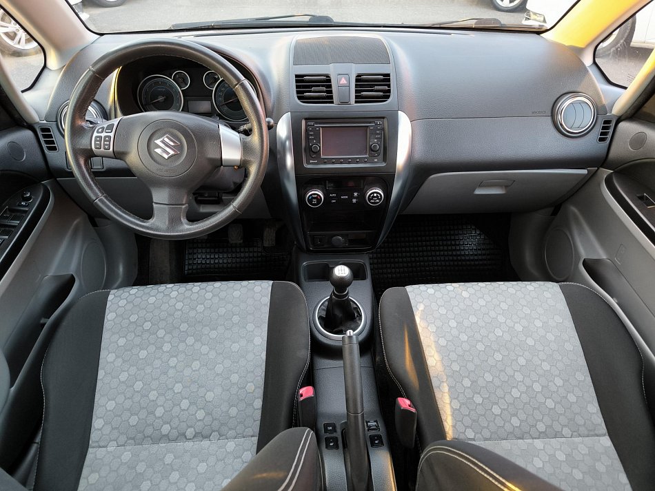 Suzuki SX4 1.6 VVT 