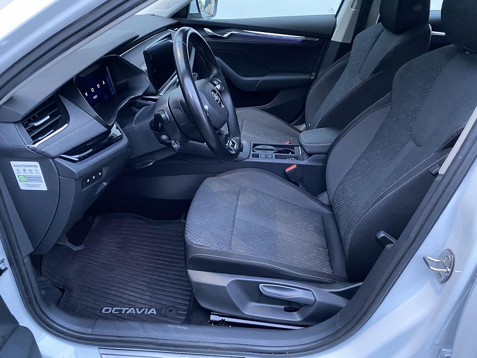 Škoda Octavia IV 1.5 TSi Style