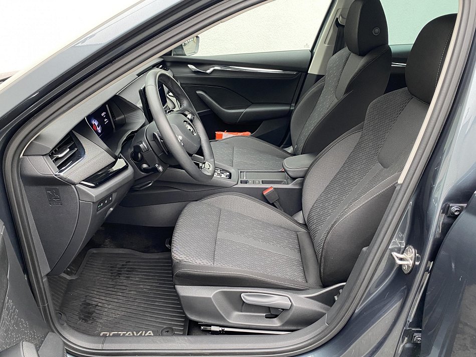 Škoda Octavia IV 1.5 TSi e-TEC Style