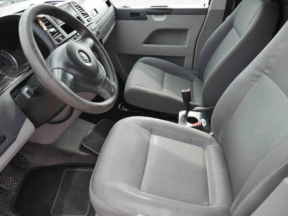 Volkswagen Transporter 2.0TDi 