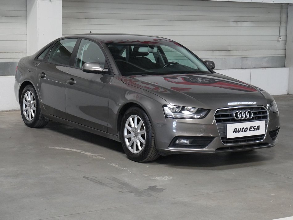 Audi A4 2.0 TDi 