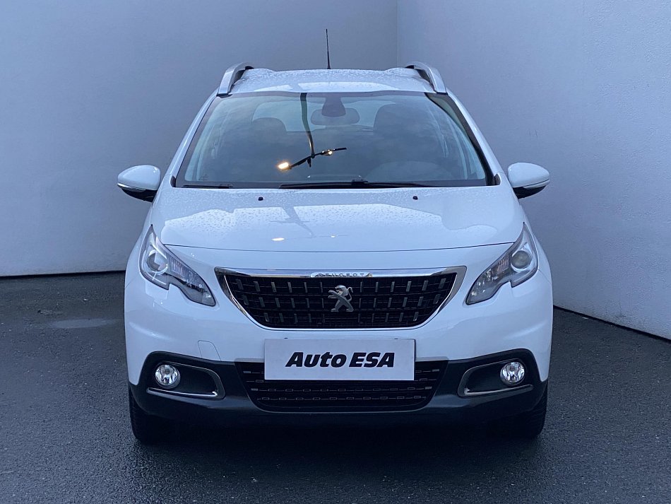Peugeot 2008 1.2 PT 