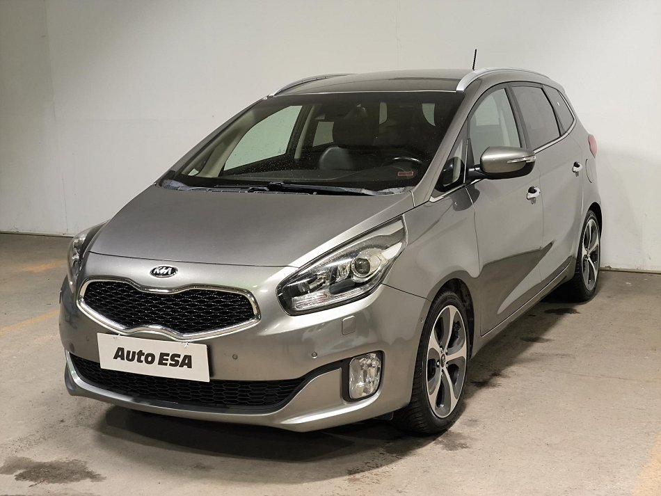 Kia Carens 1.7 CRDi Spirit