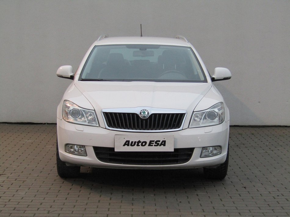 Škoda Octavia II 2.0 TDi Elegance