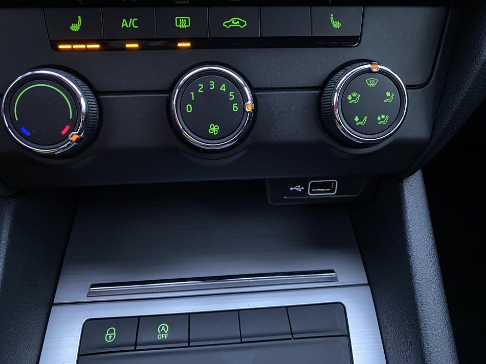 Škoda Octavia III 1.6TDi Ambition