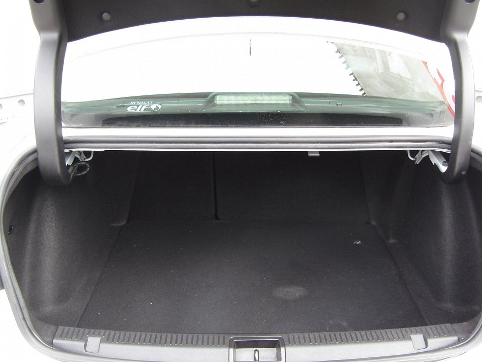 Renault Fluence 1.6 i 16V 