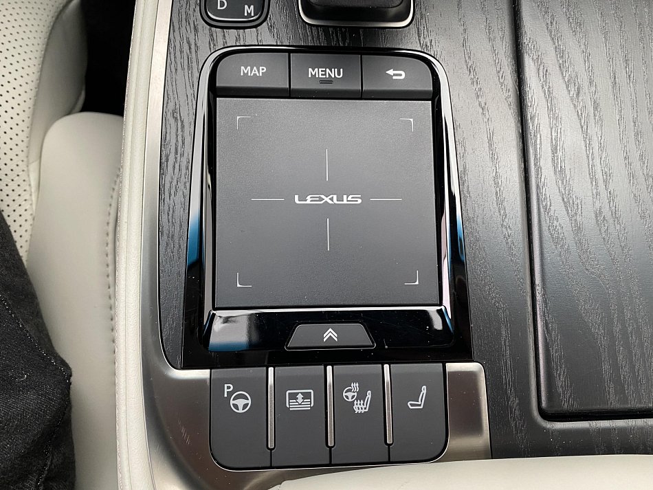 Lexus LS500H 3.5  4WD, Superior