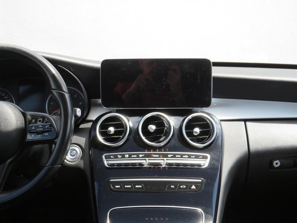 Mercedes-Benz Třída C 2.0CDi  C 220