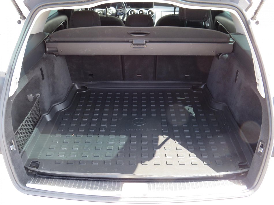 Mercedes-Benz Třída C 2.0CDi  C 220