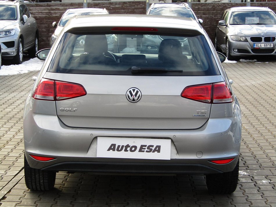 Volkswagen Golf 1.2 TSi 
