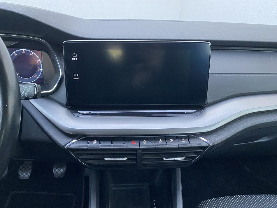 Škoda Octavia IV 1.5 TSi Ambition