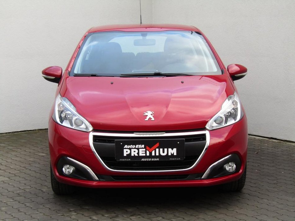 Peugeot 208 1.2PT Roland Garros