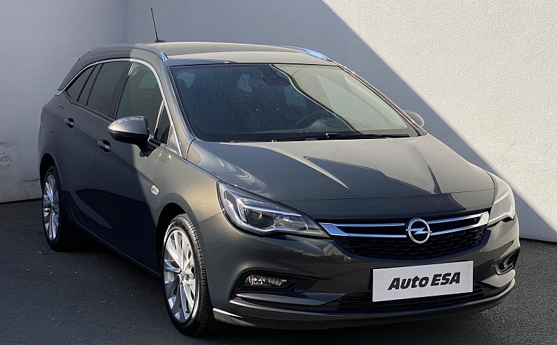 Opel Astra 1.4 T Innovation