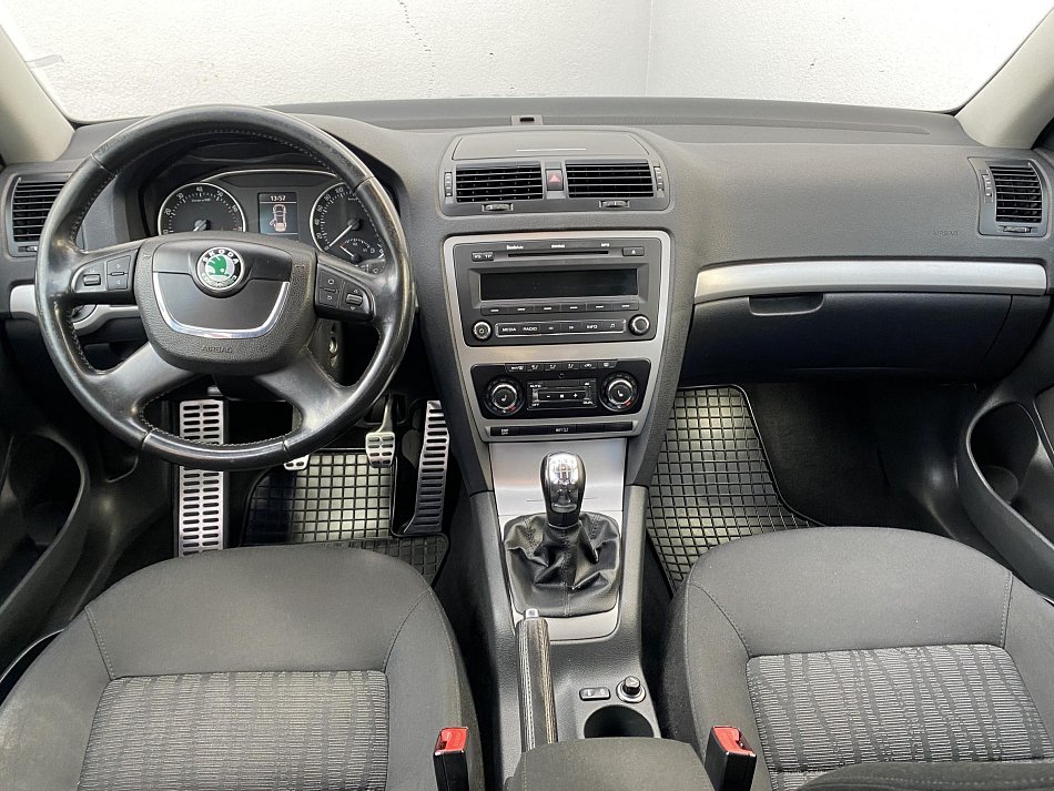 Škoda Octavia II 1.4TSi Elegance