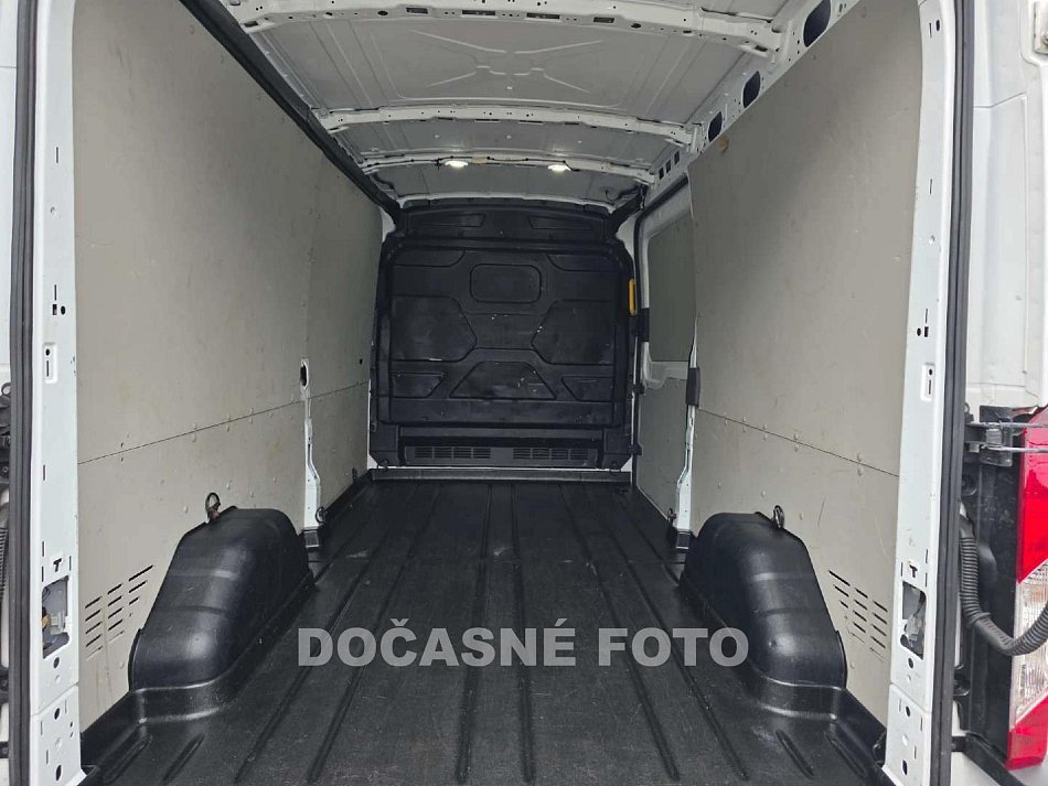 Ford Transit 2.0TDCi Trend L3H2