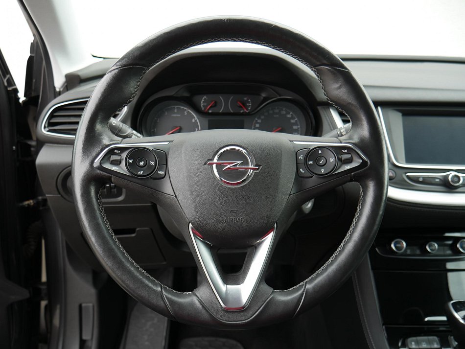 Opel Grandland X 1.2PT 