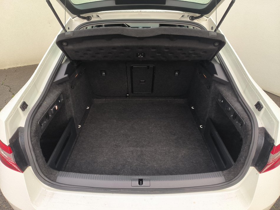 Škoda Superb III 2.0 TDi 