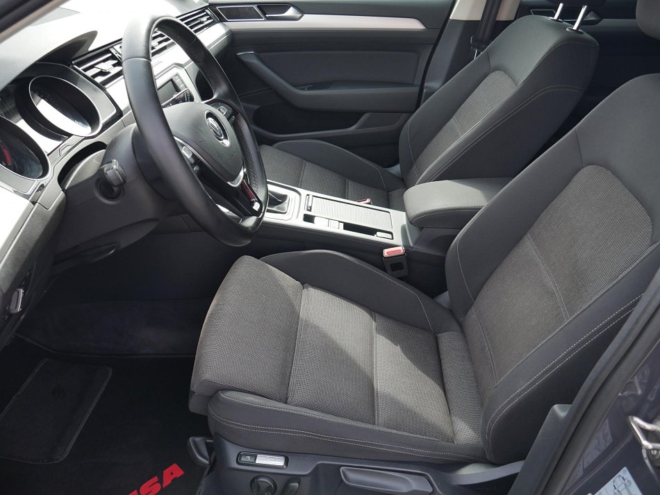 Volkswagen Passat 2.0TDi 