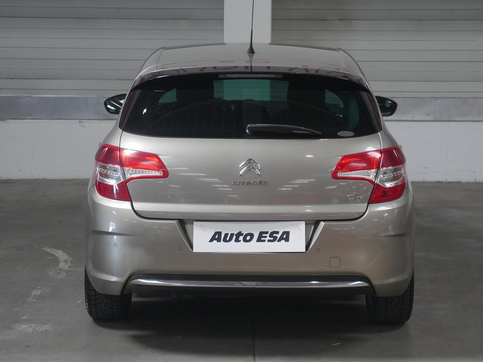 Citroën C4 1.6i 