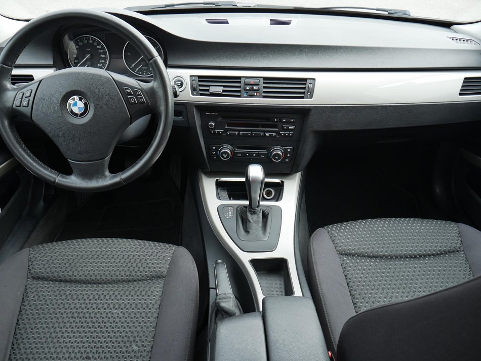 BMW Řada 3 2.0 D  318d