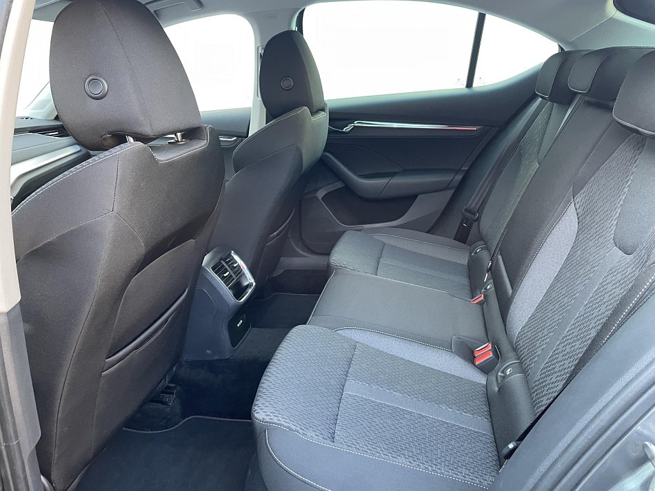 Škoda Octavia IV 1.5 TSi Style