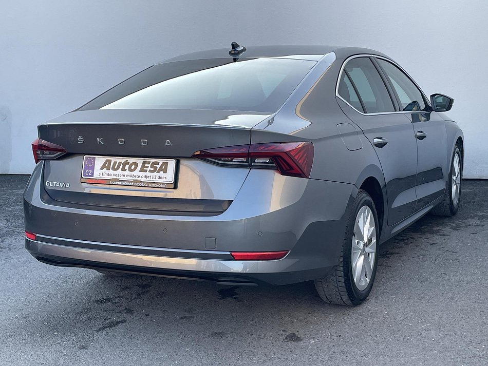 Škoda Octavia IV 1.5 TSi Style