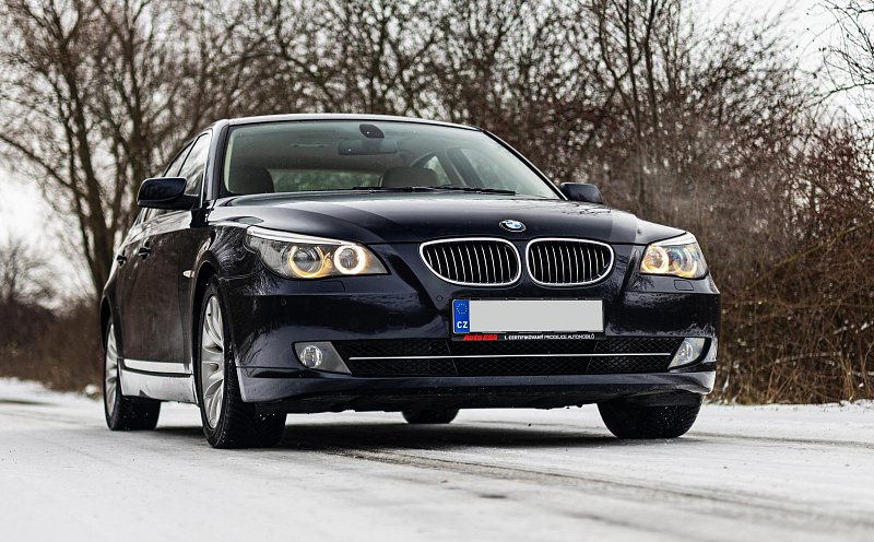BMW Řada 5 4.0i  540i