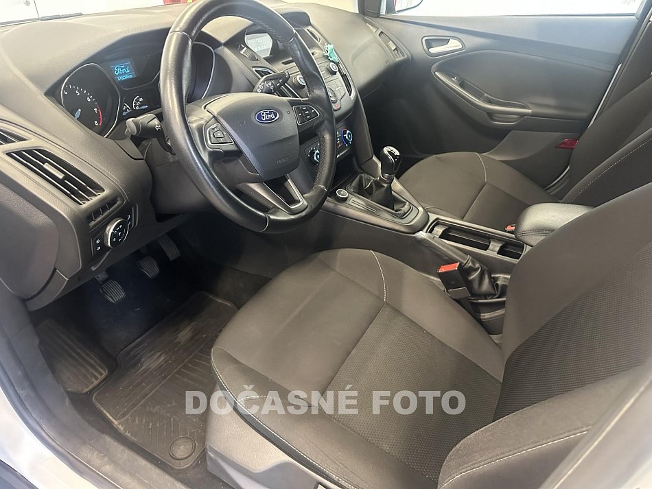 Ford Focus 1.6i 