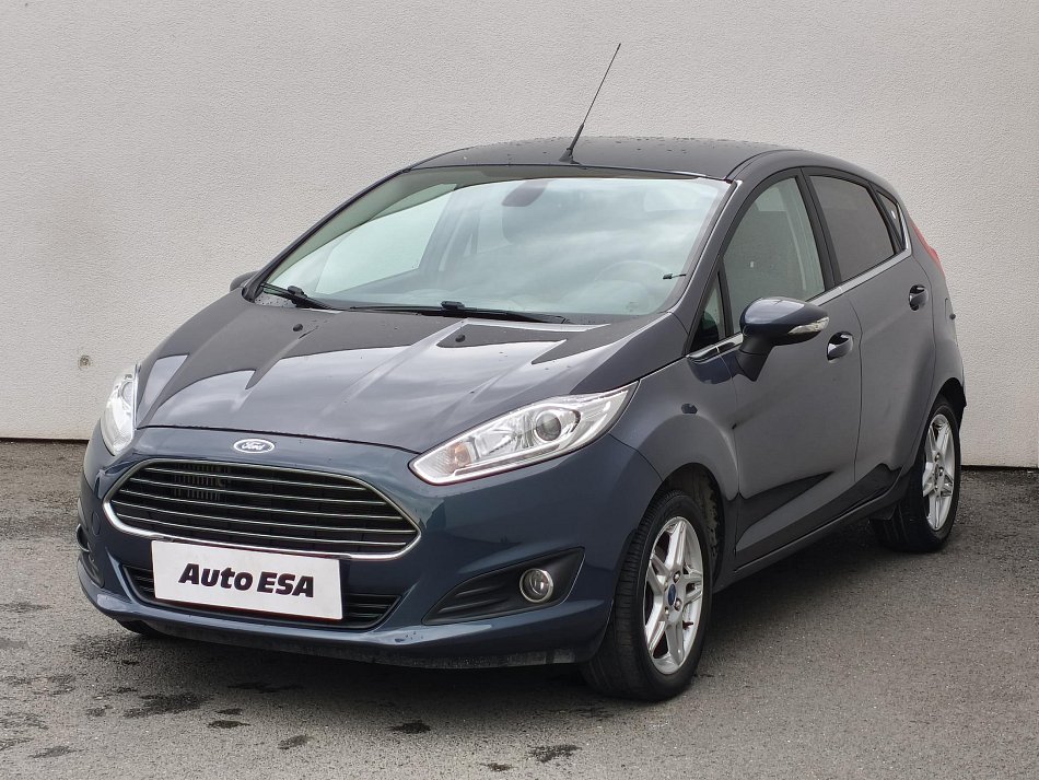 Ford Fiesta 1.0EB Titanium