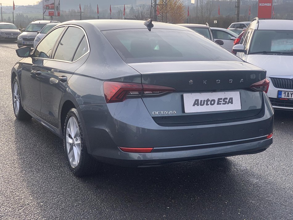Škoda Octavia IV 2.0TDi SportLine