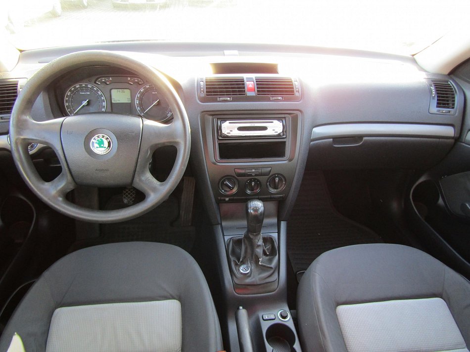 Škoda Octavia II 1.6MPi 