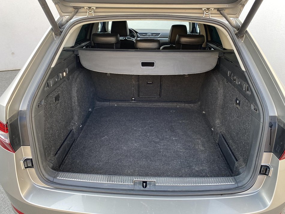 Škoda Superb III 1.6TDI 